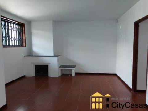 Moradia no Centro da Maia