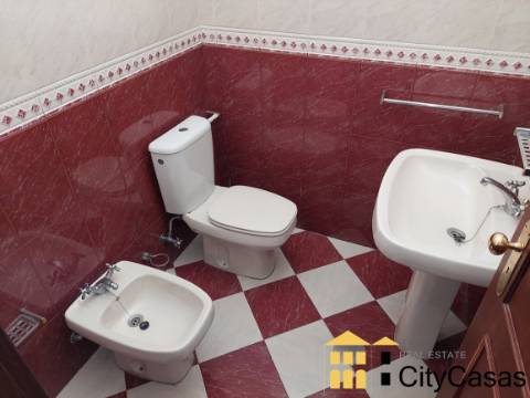 Moradia no Centro da Maia