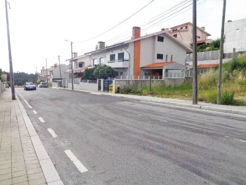 Terreno para Construção de Moradia