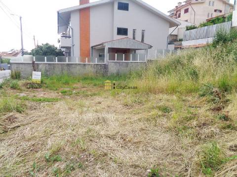 Terreno para Construção de Moradia