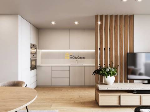 T2 Novo c/ Varanda e L. Garagem na Areosa