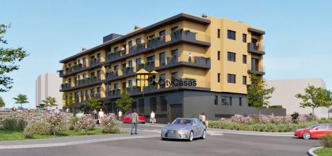 T2 Novo c/ Varanda e L. Garagem na Areosa