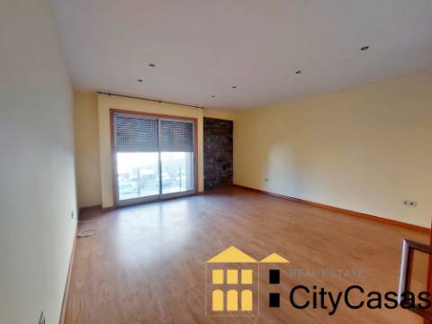 Moradia Moderna em S. Cosme