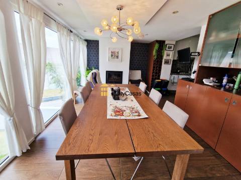 Propriedade com 4 Casas | São Mamede de Infesta