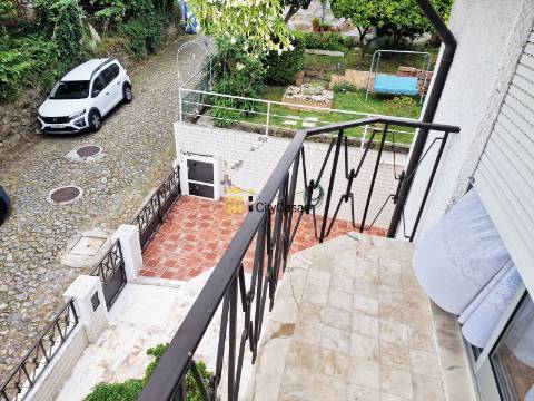 Propriedade com 4 Casas | São Mamede de Infesta