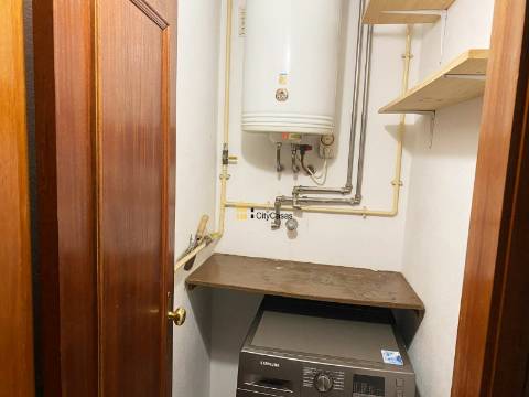 Andar-Moradia T3 c/ Garagem | Forno