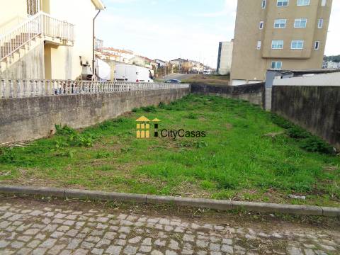 Terreno Urbano para Construção em Valongo