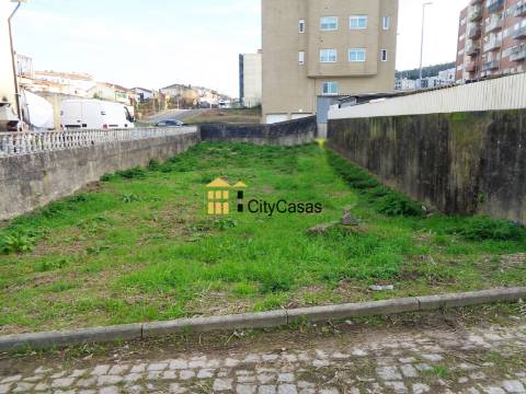 Terreno Urbano para Construção em Valongo