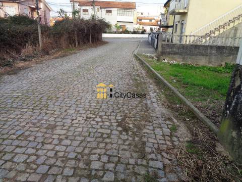 Terreno Urbano para Construção em Valongo