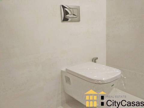 Apartamento T4 na Boavista | Porto
