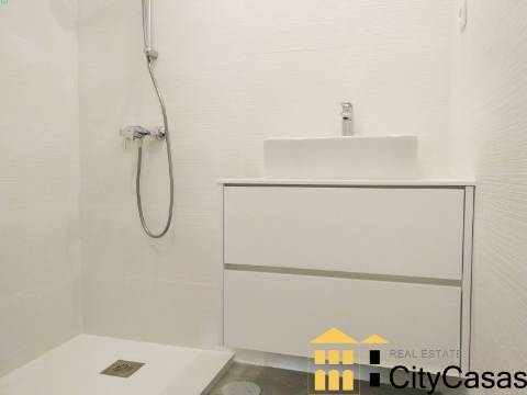 Apartamento T4 na Boavista | Porto