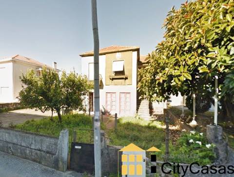 Moradia c/ Projeto Aprovado | Águas Santas