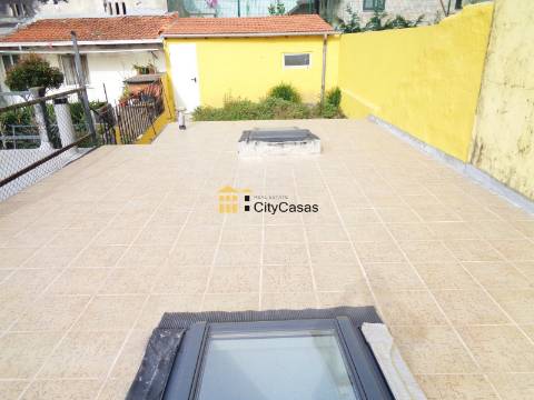 Moradia Renovada em Campanhã | Porto