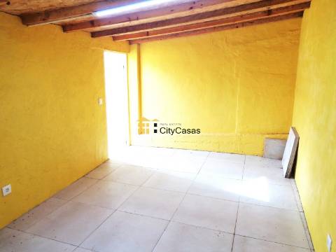 Moradia Renovada em Campanhã | Porto