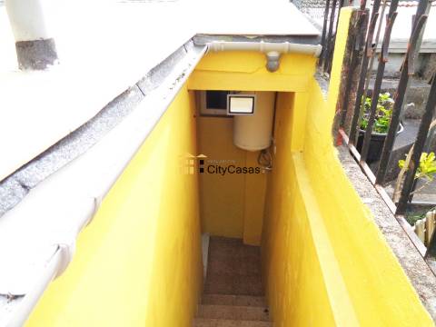 Moradia Renovada em Campanhã | Porto