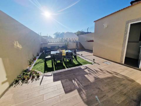 Moradia Renovada em Perafita | Matosinhos