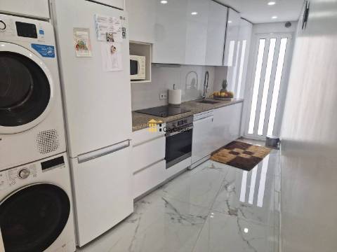 Moradia Renovada em Perafita | Matosinhos