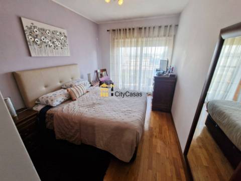 Apartamento T1 c/ L. Garagem em Águas Santas