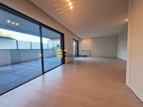 Apartamento T2 com Terraço | Canidelo