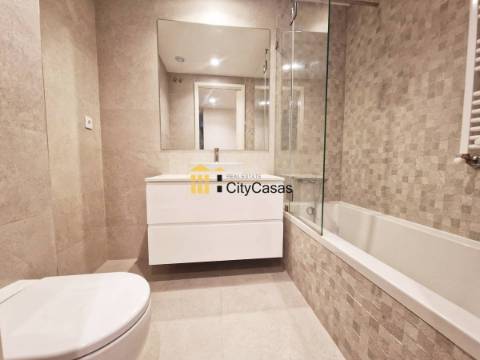 Apartamento T2 com Terraço | Canidelo