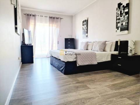 Apartamento T3 c/ Terraço e L. Garagem | Rio Tinto