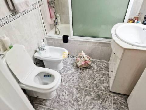 Apartamento T3 c/ Terraço e L. Garagem | Rio Tinto