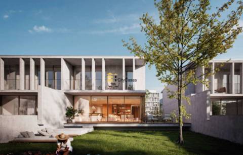 Moradia T3 Nova em Arcozelo