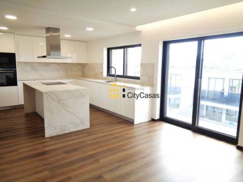 Moradia T3 Nova em Ermesinde