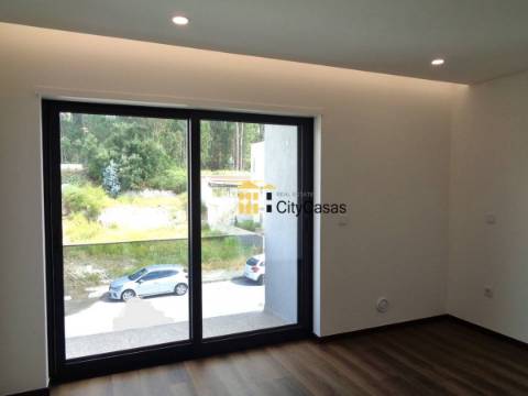 Moradia T3 Nova em Ermesinde
