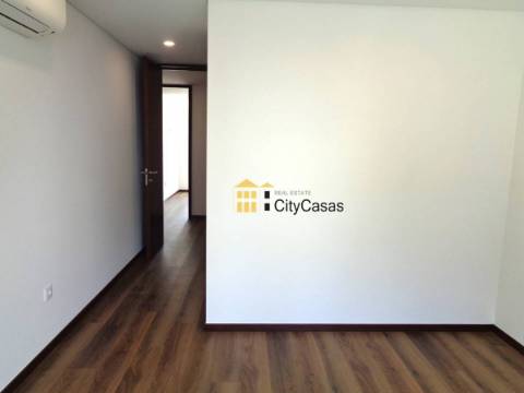 Moradia T3 Nova em Ermesinde