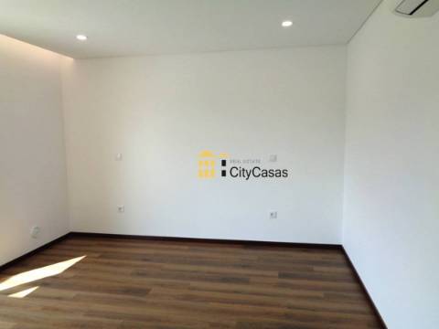 Moradia T3 Nova em Ermesinde