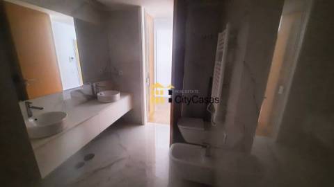 T1 Novo c/ Terraço e L. Garagem | Douro Atlântico II