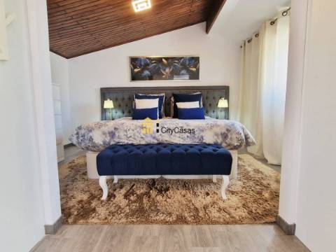 Moradia T3 + Casa T1 Renovadas | Lavra