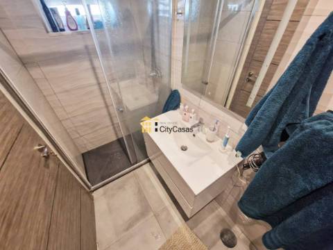 Moradia T3 + Casa T1 Renovadas | Lavra