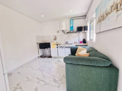 Moradia T3 + Casa T1 Renovadas | Lavra