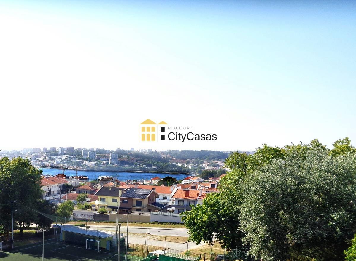 Apartamento T3 c/ Vistas Rio Douro