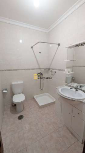 T3 c/ terraço em Paredes