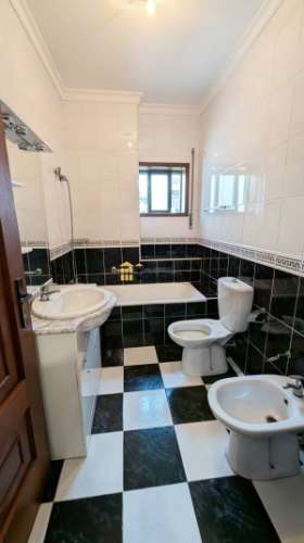 T3 c/ terraço em Paredes