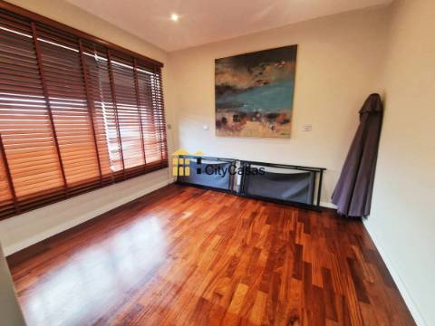 T3 Duplex c/ Terraço | Vistas Mar | Madalena