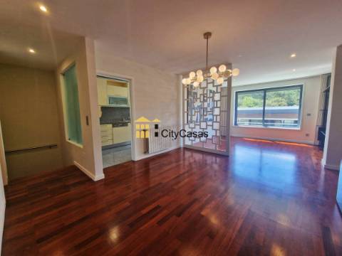 T3 Duplex c/ Terraço | Vistas Mar | Madalena