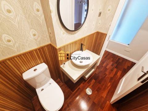 T3 Duplex c/ Terraço | Vistas Mar | Madalena