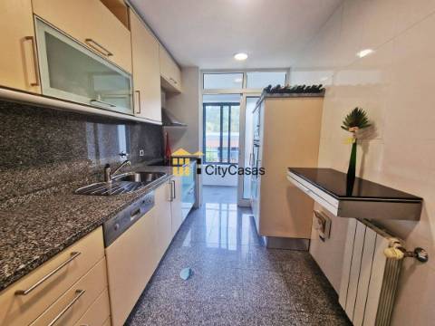 T3 Duplex c/ Terraço | Vistas Mar | Madalena