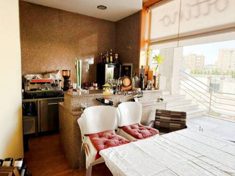 Espaço Comercial ao El Corte Inglês | Mafamude