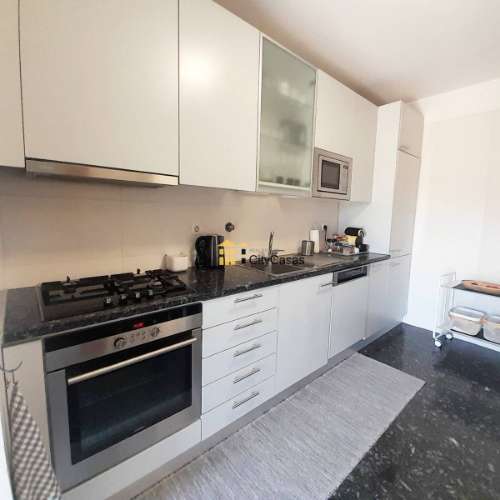 Apartamento T1 com Terraço e L. Garagem