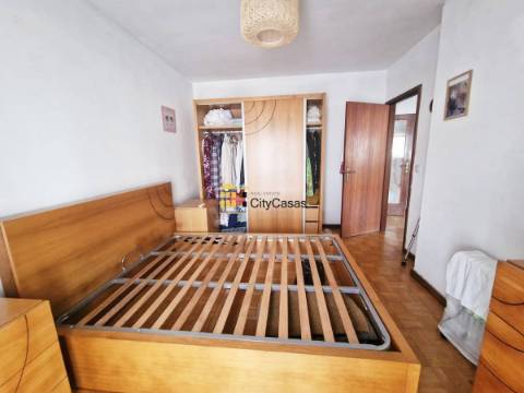 Apartamento T3 c/ L. Garagem | Rio Tinto (Forno)