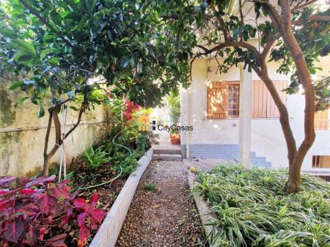 Moradia T4 c/ 4 Frentes em Águas Santas