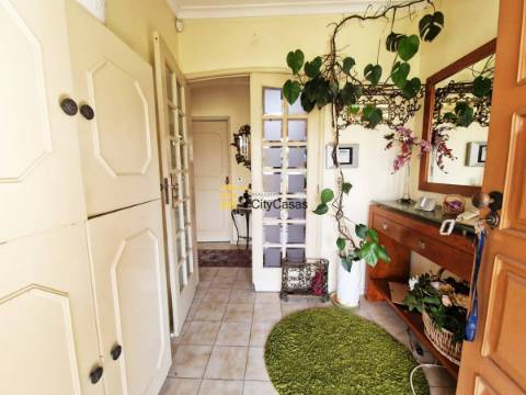 Moradia T4 c/ 4 Frentes em Águas Santas