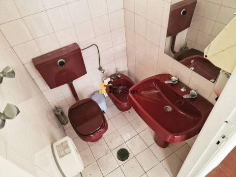 Moradia T4 c/ 4 Frentes em Águas Santas