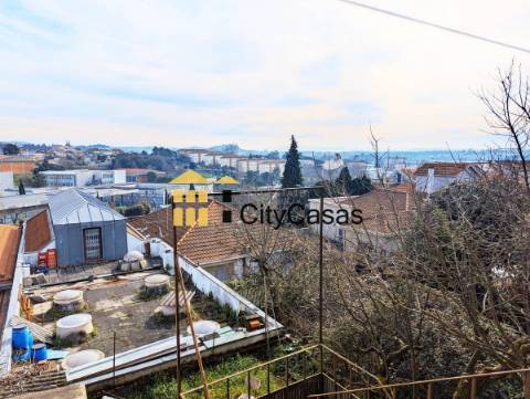 Moradia T3 em S. Roque da Lameira | Porto