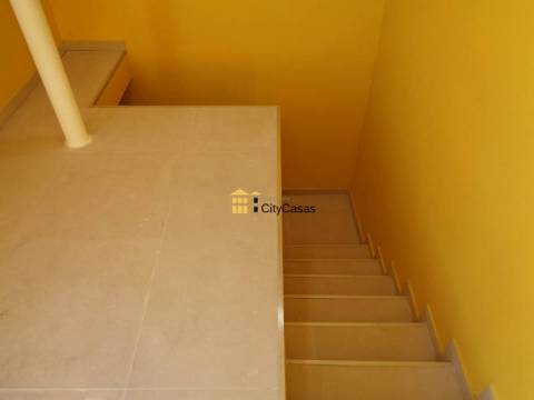 Moradia T5 Renovada | Porto